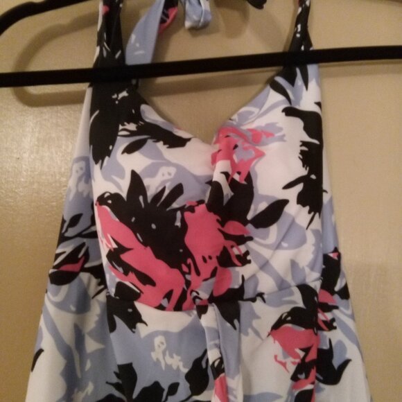 New plus size size 24 danify  skirted swim suit - Picture 3 of 3